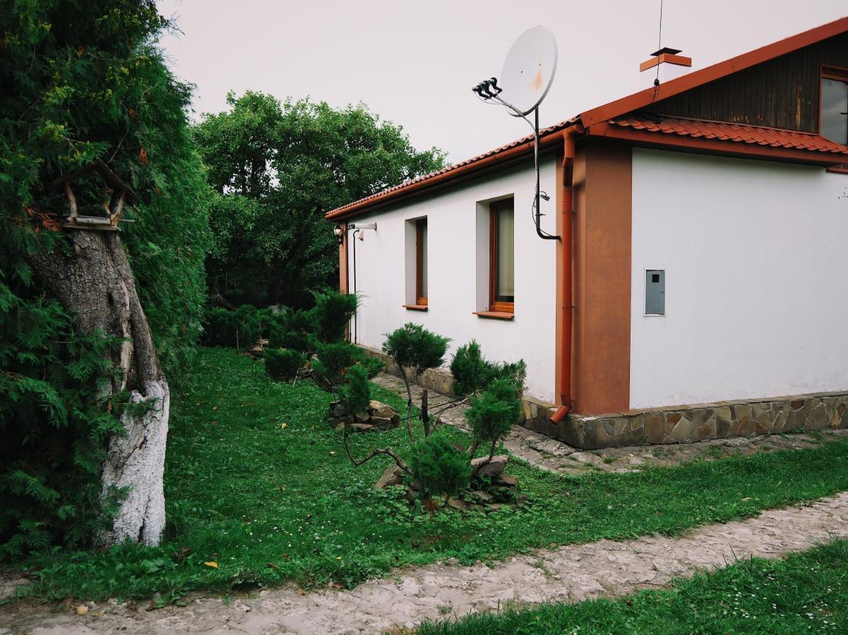 Sadyba Pochayiv Villa Pochaiv Buitenkant foto